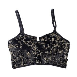 NWOT Romwe Bra Top